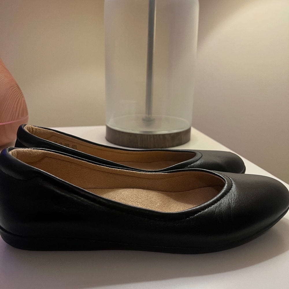 Naturalizer Flexy Flats